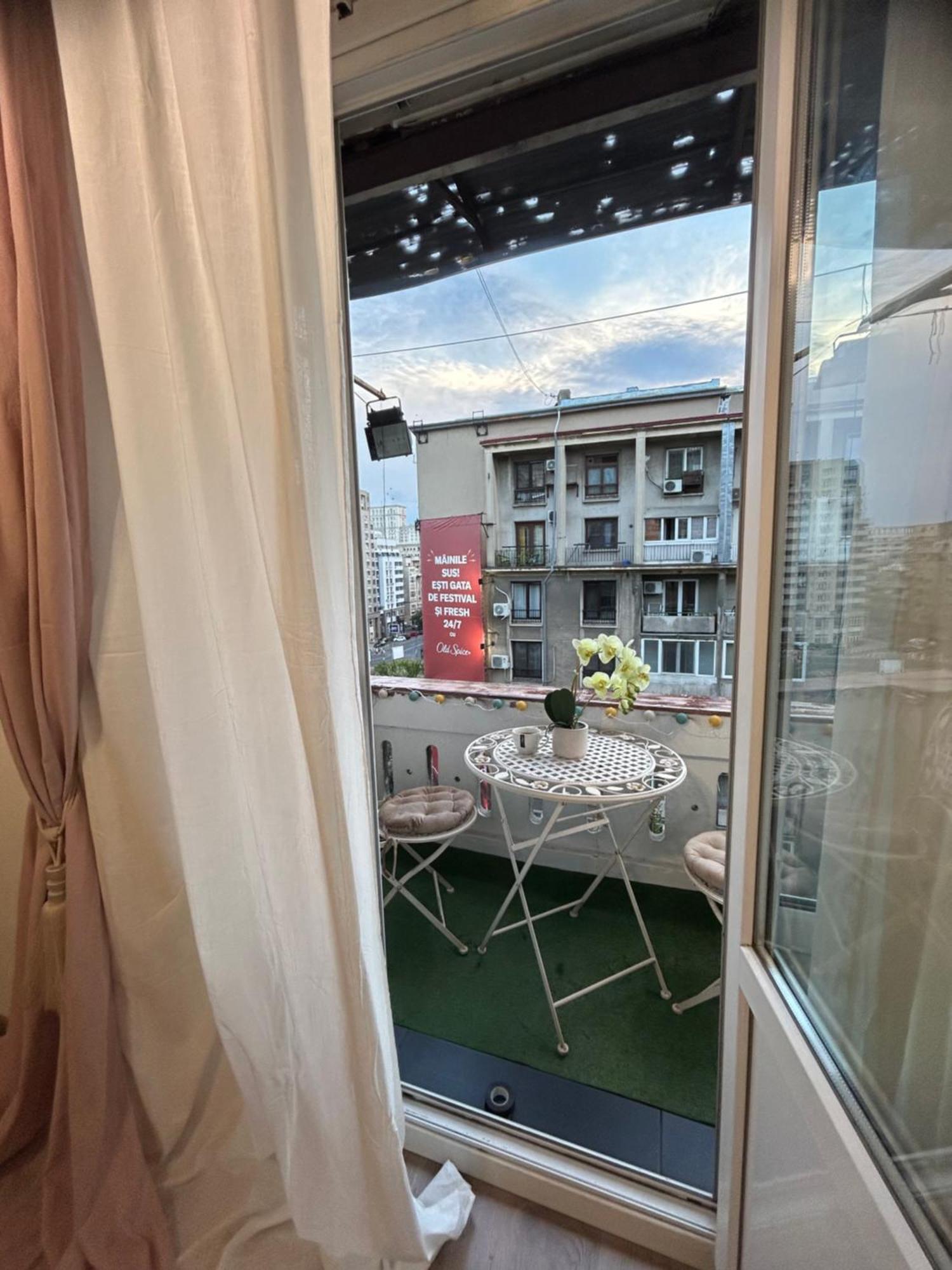 Panoramic Terace Victory Boutique Apartment Bucharest Exterior photo